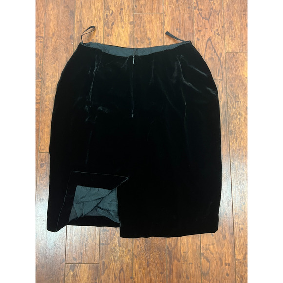 VTG Emanuel Ungaro Black Velvet Pencil Mini Skirt Size 6 Silk Blend Classic - Picture 6 of 7
